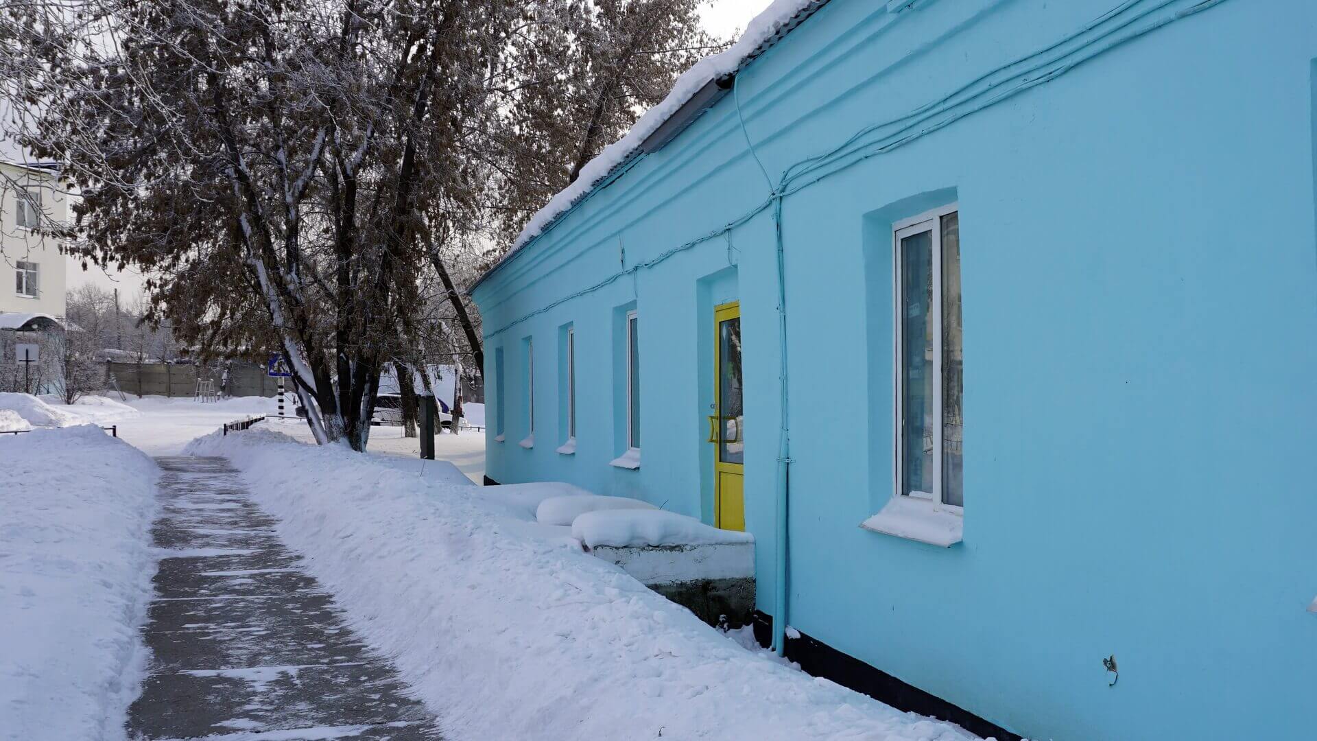 Коммерческая торговая площадь в аренду, рабочее время без ограничений и не зависит от режима работы базы