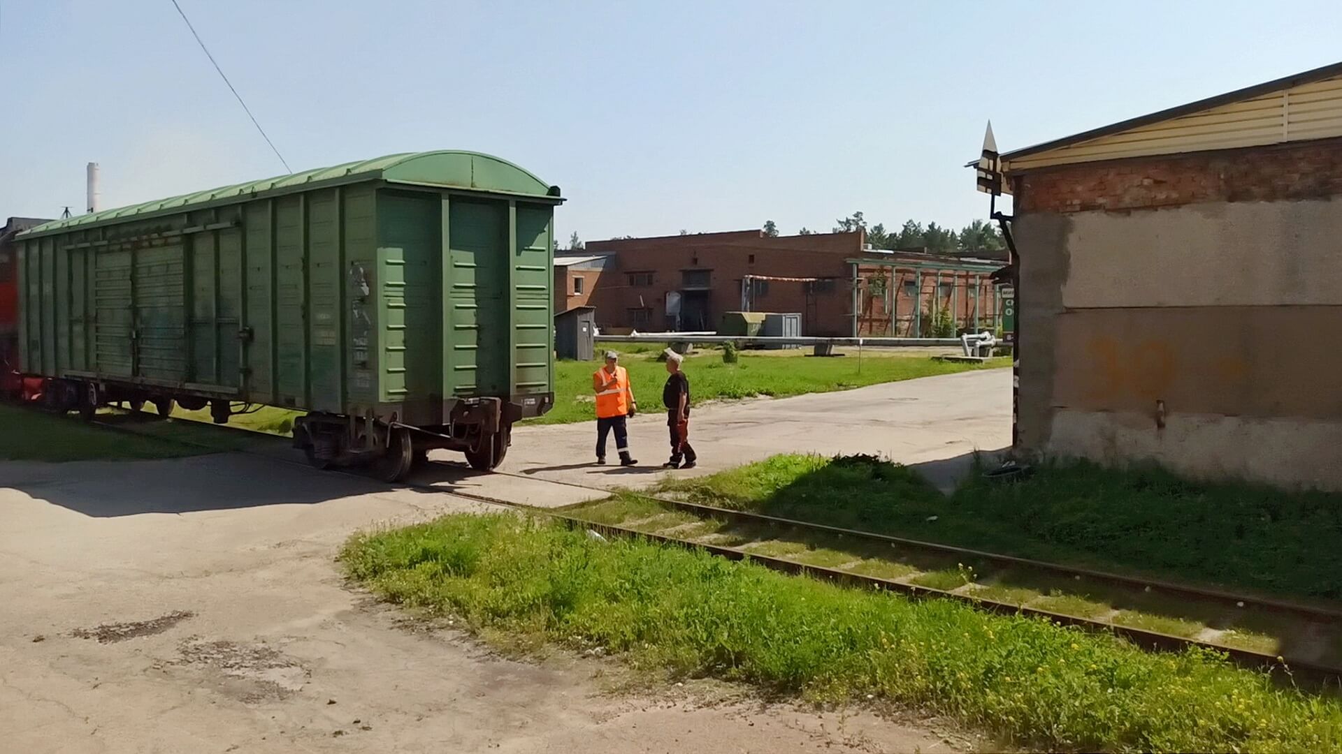 Аренда железнодорожных путей, 2 ж/д ветки | База Сатурн Ангарск